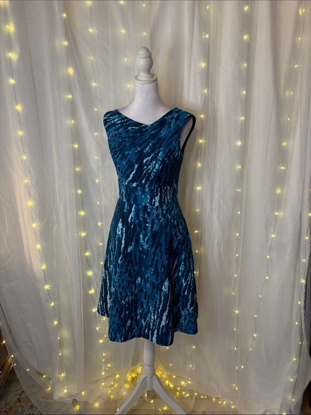 Calvin Klein Teal and Navy Patterned Sleeveless Midi Dress